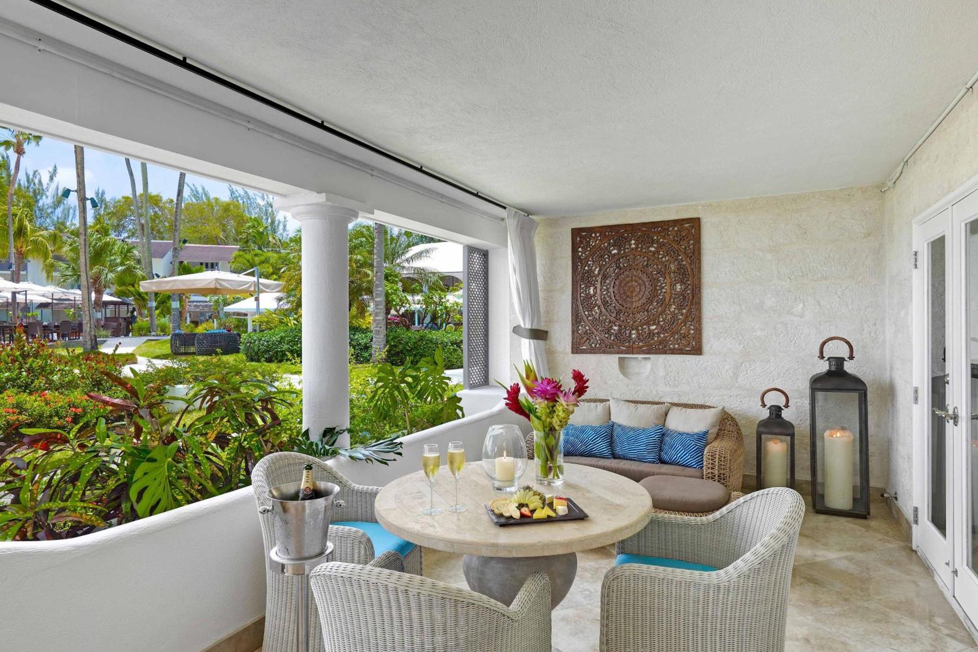 Colony Club By Elegant Hotels Saint James Buitenkant foto