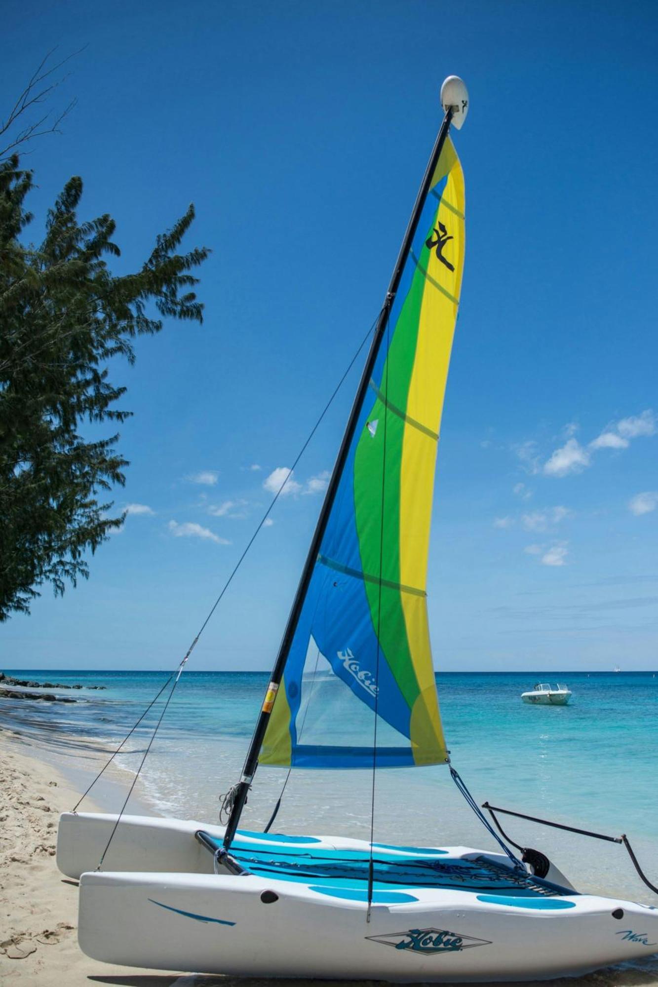Colony Club By Elegant Hotels Saint James Buitenkant foto